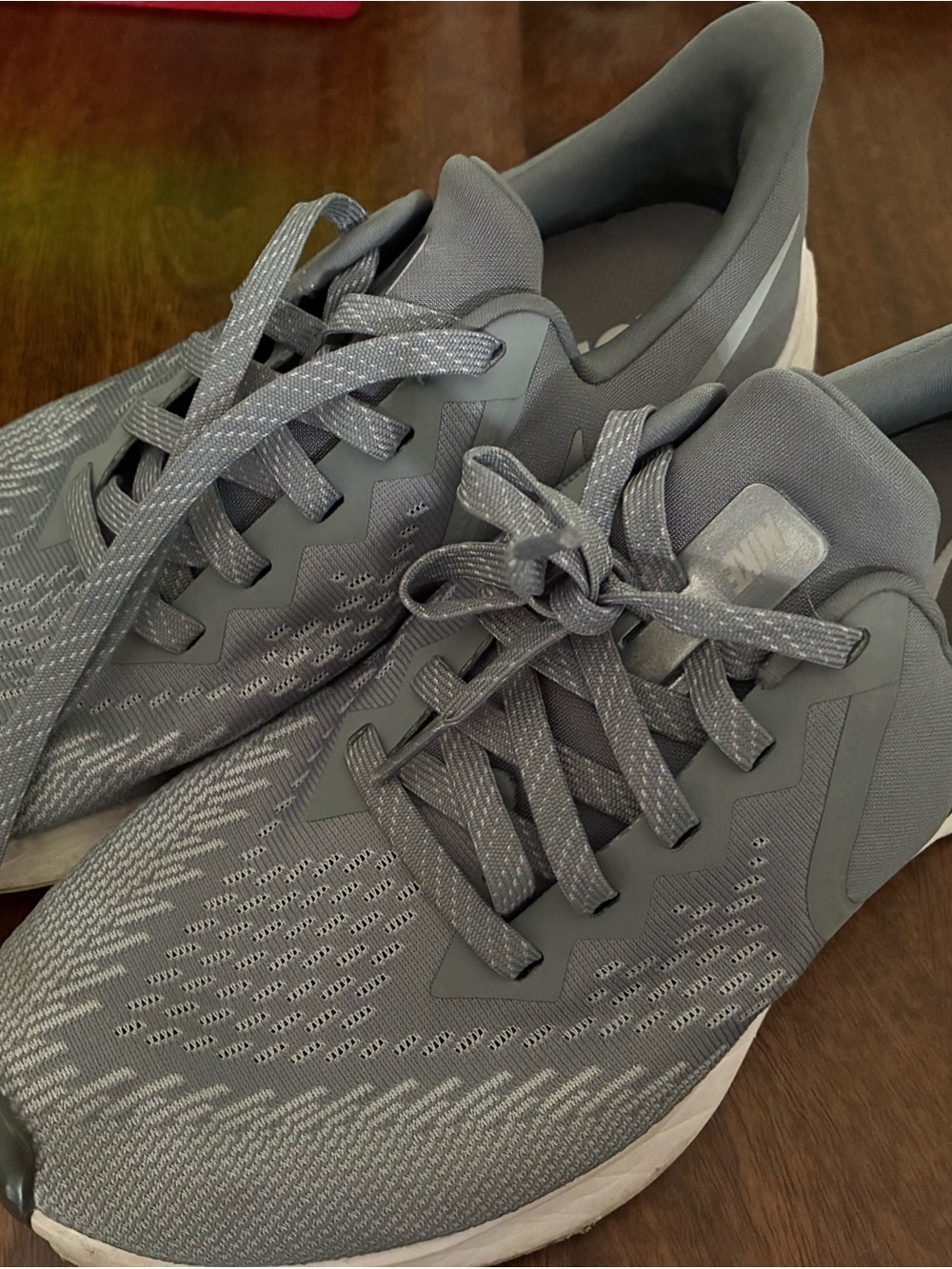 Nike Men's Gray Breathable Running Shoes